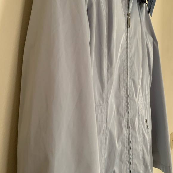 Cole Haan signature rain jacket- XS - Picture 7 of 8
